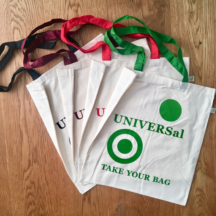 UNIVERSal - beige bag with green handle - 38 x 42 cm