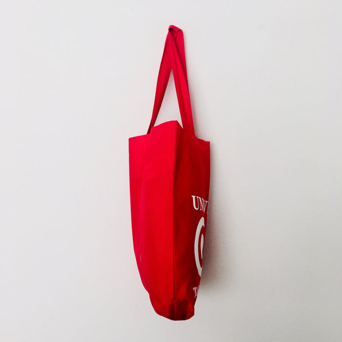 Red TAKE YOUR BAG with white UNIVERSAL design by TOMs FLOWer CLUB made of 100% organic cotton, EarthPositive® certified, various colours, Swiss designed, premium quality, world wide shipping.